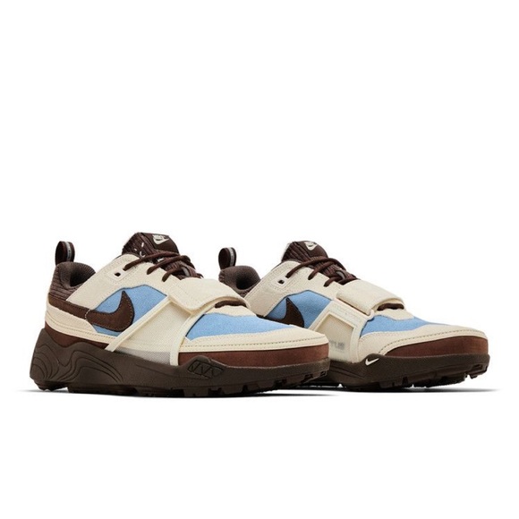 Nike Other - Nike x Travis Scott Zoom Field Jaxx "Leche Blue" HQ3072-400 (2025) NEW